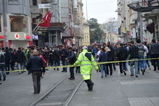  تركيا اسطنبول اخبار العالم اخبار العالم اليوم انفجار اسطنبول  شارع الاستقلال (12)
