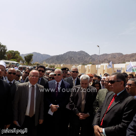 محافظ جنوب سيناء و5 وزراء يفتتحون مشروعات تنموية فى ذكرى عودة طابا (1)