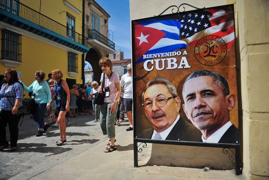كوبا-تتزين-استعدادا-لزيارة-أوباما-(15)