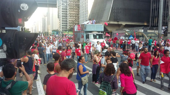 مظاهرات تأييد للرئيس الأسبق ديلما روسيف بالبرازيل (4)