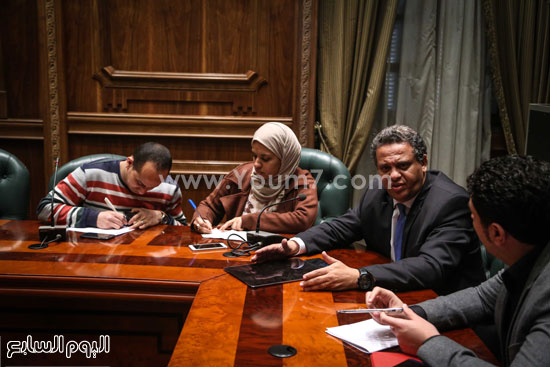 اجتماع الصحفيين احمد سعيد البرلمان (1)