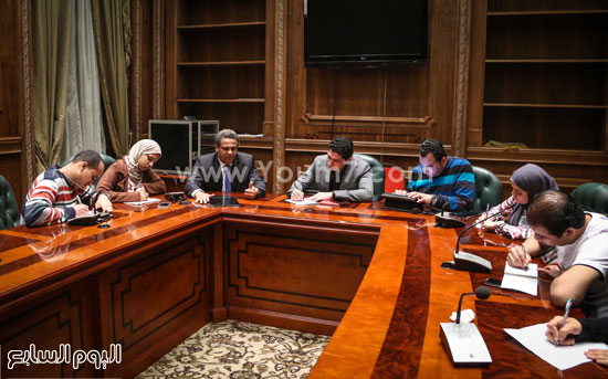 اجتماع الصحفيين احمد سعيد البرلمان (2)