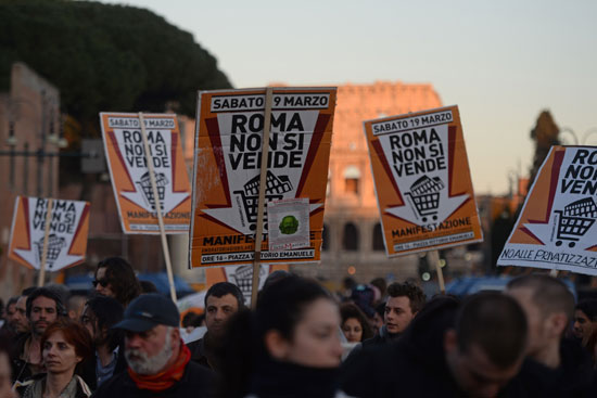 مظاهرات روما  (1)