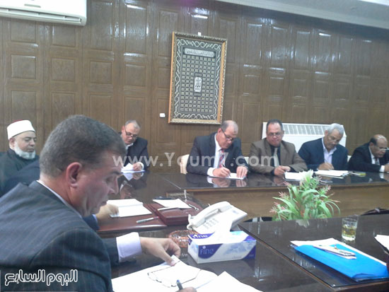 لقاء محافظ شمال سيناء بقيادات التعليم (3)