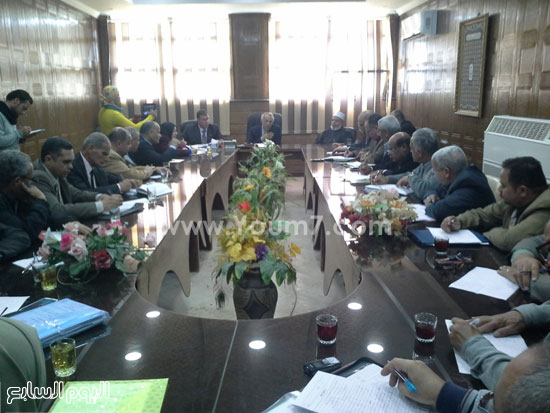لقاء محافظ شمال سيناء بقيادات التعليم (7)