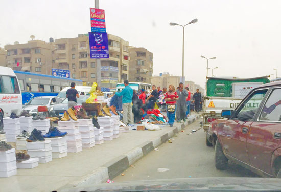 عشوائية الباعة الجائلين في الحى العاشر بمدينة نصر صحافة المواطن تغريدة تويتة (4)