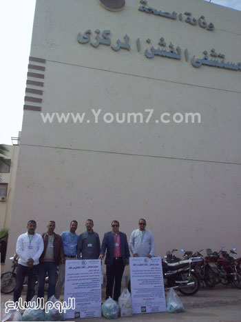 اتحاد شباب الفشن يدعم المستشفى المركزى بمستلزمات طبية (2)