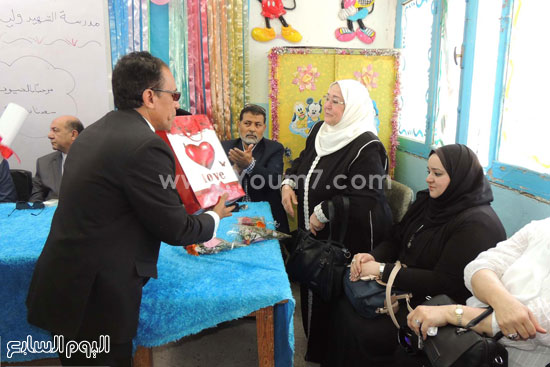 مدير أمن السويس يفتتح مدرسة الشهيد المقدم وليد صادق بحى فيصل (3)