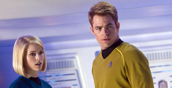 بالصور 10 معلومات عن النجم الوسيم كريس باين بطل سلسلة Star Trek اليوم السابع