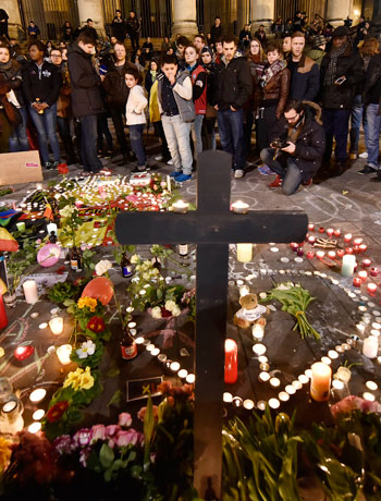 تفجيرات بروكسل بلجيكا تأبين ضحايا الارهاب  (32)