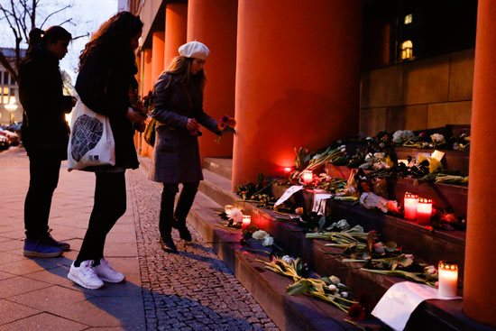 تفجيرات بروكسل بلجيكا تأبين ضحايا الارهاب  (34)