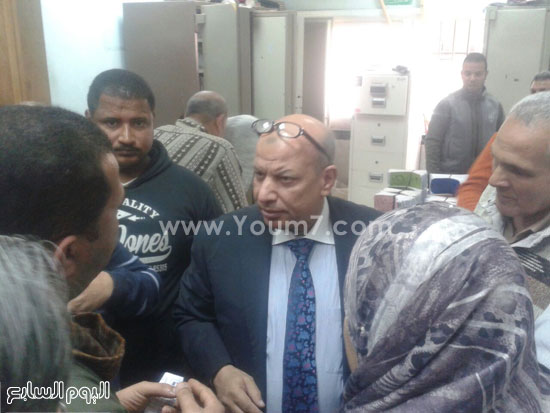 رئيس شركة مياه القاهرة يتفقد فروع الشبكات بالزيتون وعين شمس (5)