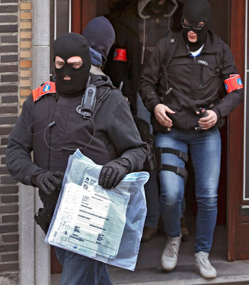 إجراءات أمنية مشدد فى بلجيكا (5)