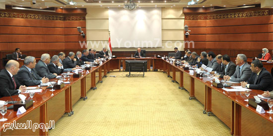  شريف إسماعيل رئيس الوزراء يستقبل نواب المنيا   (19)