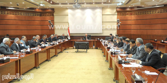  شريف إسماعيل رئيس الوزراء يستقبل نواب المنيا   (22)