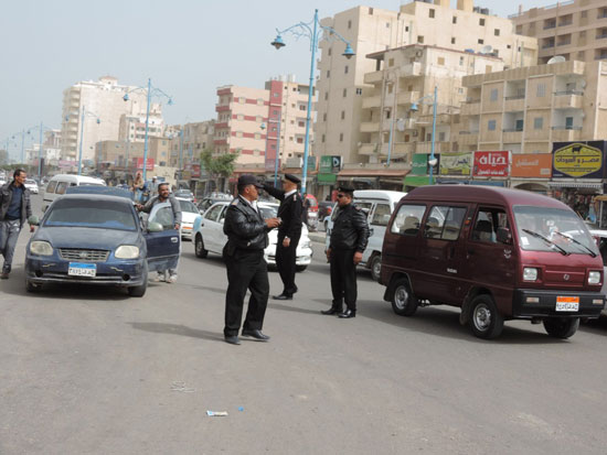  مدير أمن مطروح يقود حملة مرورية (7)