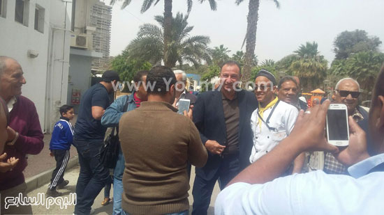 محمود الخطيب يصل مقر الأهلى تمهيداً للتصويت فى العمومية (3)