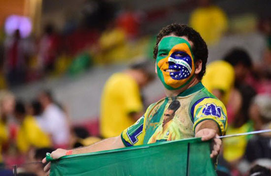 مشجع-للمنتخب-البرازيلى