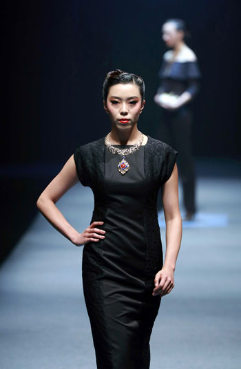 الموضة اسبوع الموضة الصين (8)