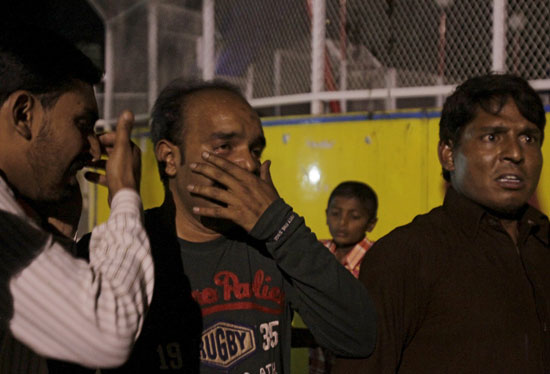 الهجوم-الانتحارى-بمدينة-لاهور-الباكستانية-(4)