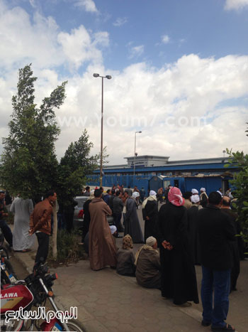 أهالى ضحايا حادث تصادم الأردن - مطار القاهرة (4)