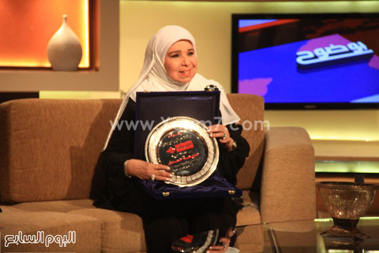 مديحة حمدى -- برنامج بوضوح -قناه الحياة- عمرو الليثى  (1)