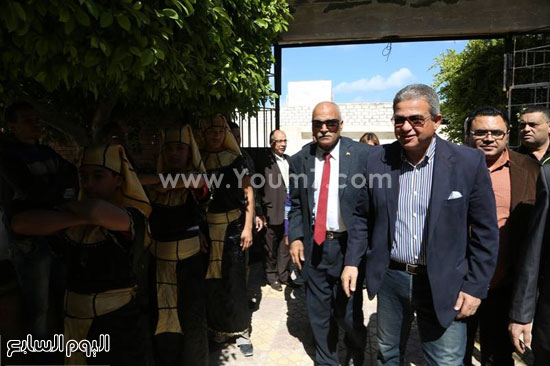  وزير الشباب يفتتح ملعب بمركز شباب طوسون بالإسكندرية (1)