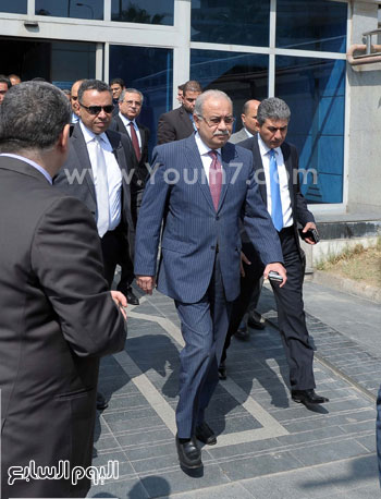 رئيس الوزراء أخبار مصر خاطف الطائرة مسئول بالاتحاد الأوروبى السفر لدولة ثالثة (1)1