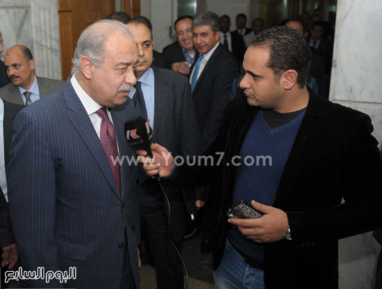 رئيس الوزراء أخبار مصر خاطف الطائرة مسئول بالاتحاد الأوروبى السفر لدولة ثالثة (3)