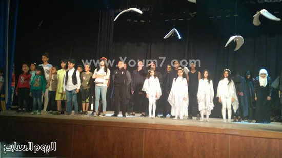  افتتاح مهرجان بورسعيد المسرحى بحضور المحافظ (4)
