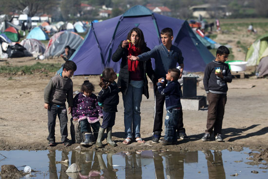 مخيم لاجئين فى اليونان (4)