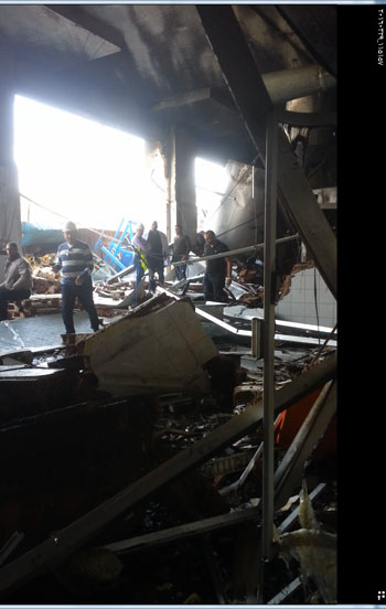 المحامى العام لنيابات الشرقية يتفقد حريق مصنع كادبرى للحلويات (6)