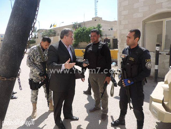 مدير أمن شمال سيناء يتفقد سجن العريش ويلتقى عددا من السجناء (4)