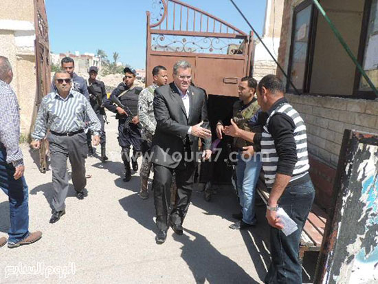 مدير أمن شمال سيناء يتفقد سجن العريش ويلتقى عددا من السجناء (5)
