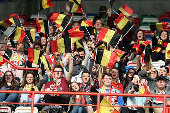 جماهير-بلجيكا-اثناء-مباراة-البرتغال