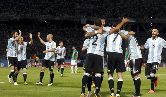 ميسي يدخل تاريخ الأرجنتين بعد الفوز على بوليفيا فى تصفيات المونديال (11)