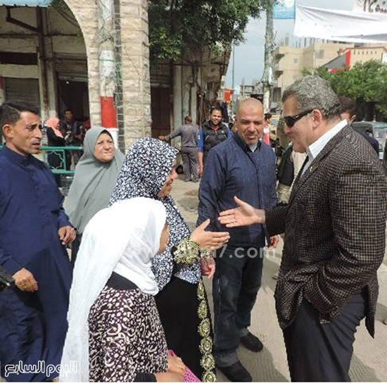 مدير أمن شمال سيناء يتفقد شوارع العريش ويؤكد تأمين المدينة بالكامل (11)