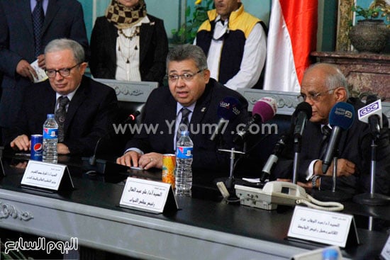تكريم الدكتور على عبد العال رئيس مجلس النواب بجامعة عين شمس (5)