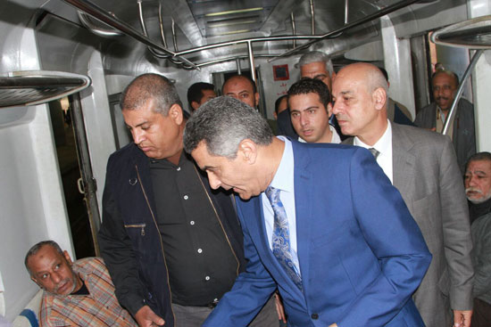 وزير النقل سعد الجيوشى (2)