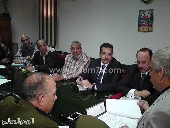 اجتماع اللواء السيد سعيد السكرتير العام لمحافظة الغربية (2)