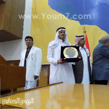  محافظ جنوب سيناء يكرم المجلس المصرى للقبائل العربية (2)
