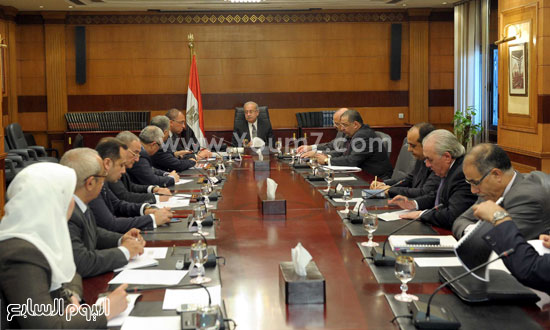 اخبار مصر مجلس الوزراء شريف اسماعيل  (1)