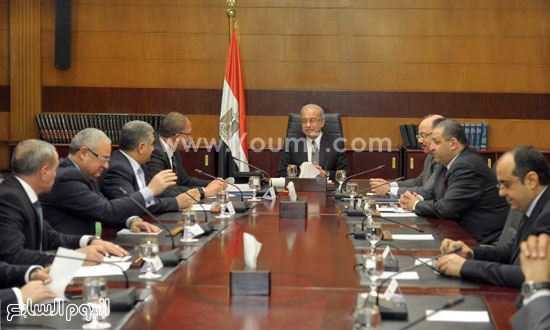 اخبار مصر مجلس الوزراء شريف اسماعيل  (3)