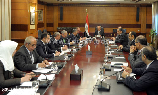 اخبار مصر مجلس الوزراء شريف اسماعيل  (4)