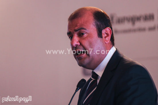 خالد حنفى وزير التموين مؤتمر الفرنشايز (2)