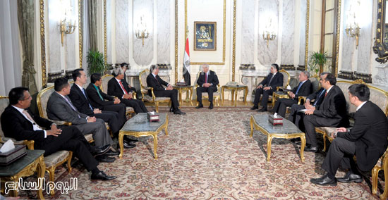 رئيس الوزراء ورئيس  ,وزراء سنغافورا (1)