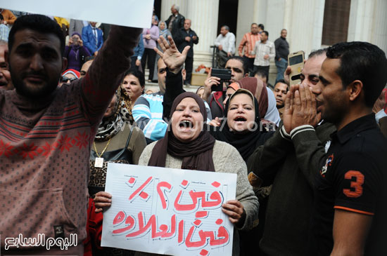 وقفه احتجاجيه موظفى الاتصالات المصريه للاتصالات (14)