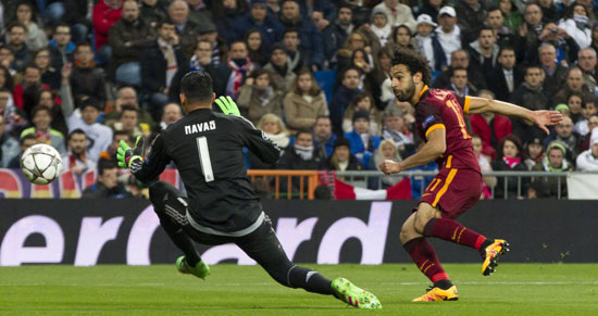 محمد صلاح يودع دورى الأبطال مع روما بعد السقوط أمام ريال مدريد (32)