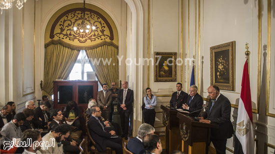 اجتماع وزير الخارجيه الفرنسى سامح شكرى وزير الخارجيه المصرى (8) العلاقات المصرية الفرنسية