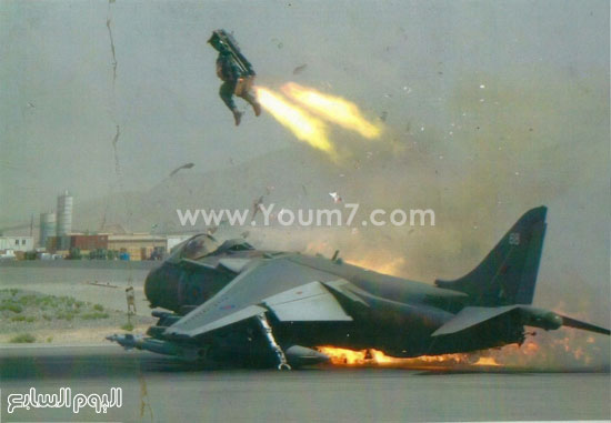 	جندى يقفز من طائرته التى تعرضت للسقوط  -اليوم السابع -4 -2015